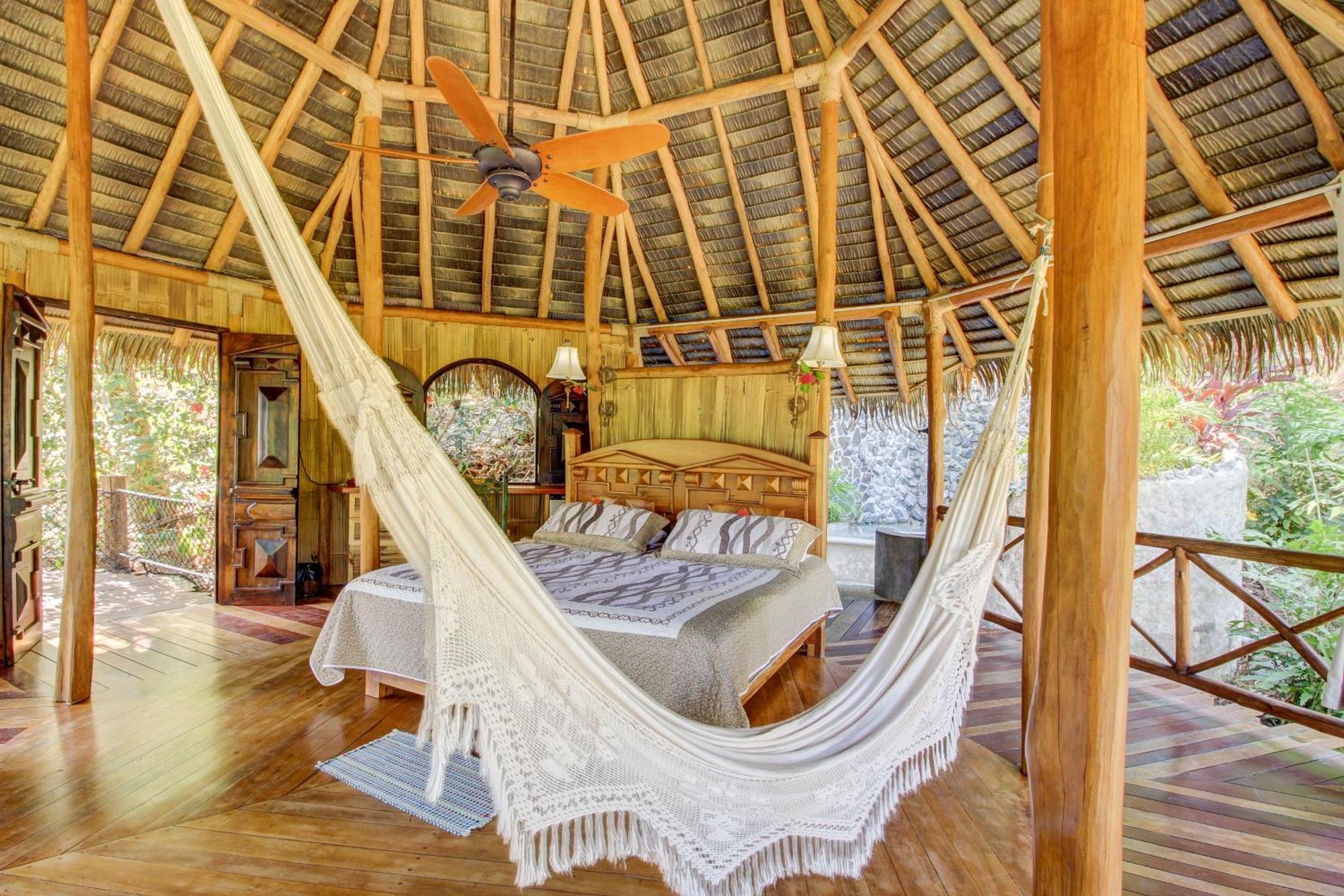 Casa Contiki Villa Cabo Matapalo Eksteriør billede
